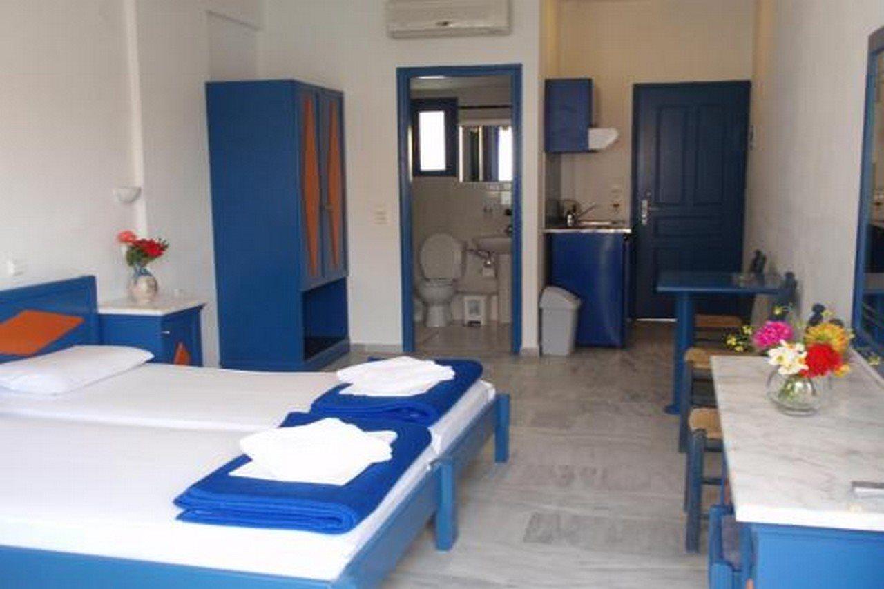 Leonidas Studios & Apartments Georgioupoli Exterior photo