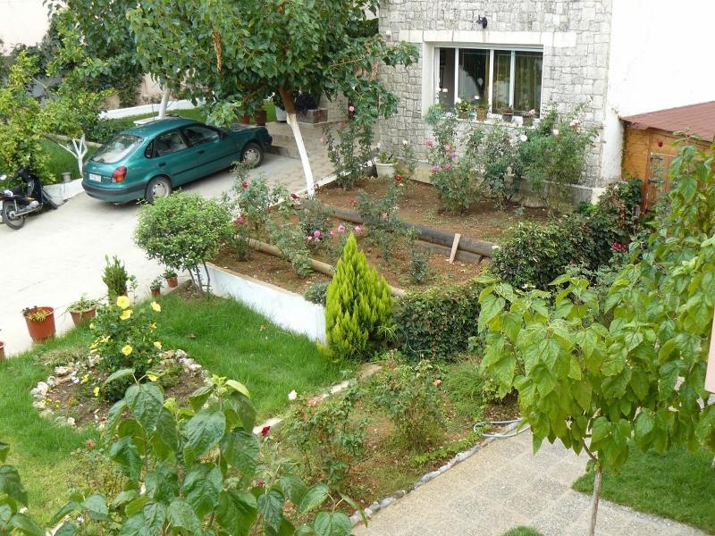 Leonidas Studios & Apartments Georgioupoli Exterior photo