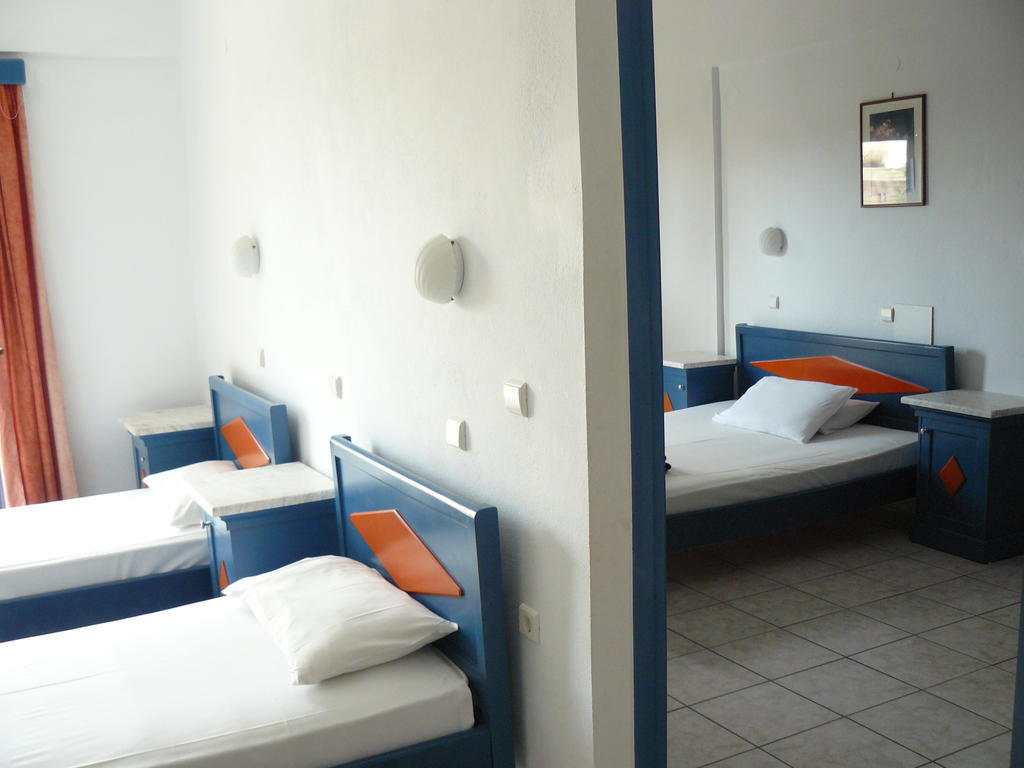 Leonidas Studios & Apartments Georgioupoli Room photo
